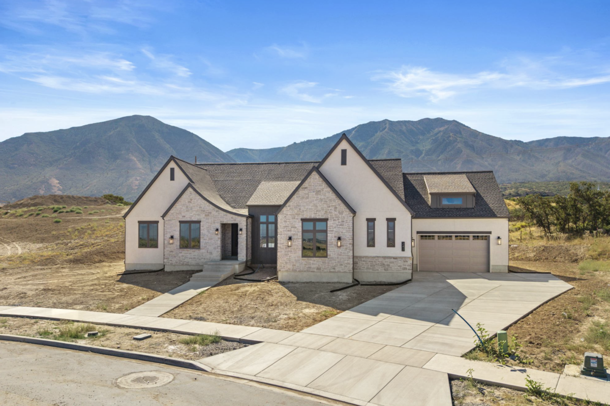 The Alpine floor plan from Crestline Homes