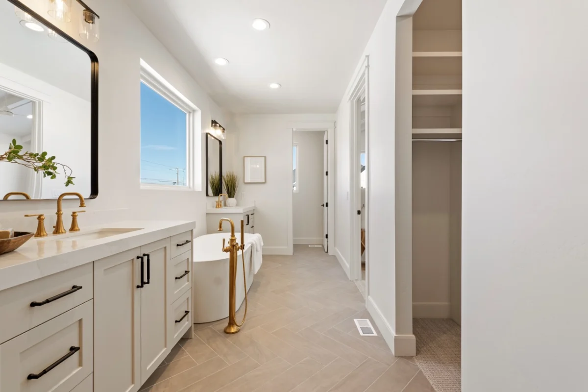 Selman Ridge No. 1 by Crestline Homes