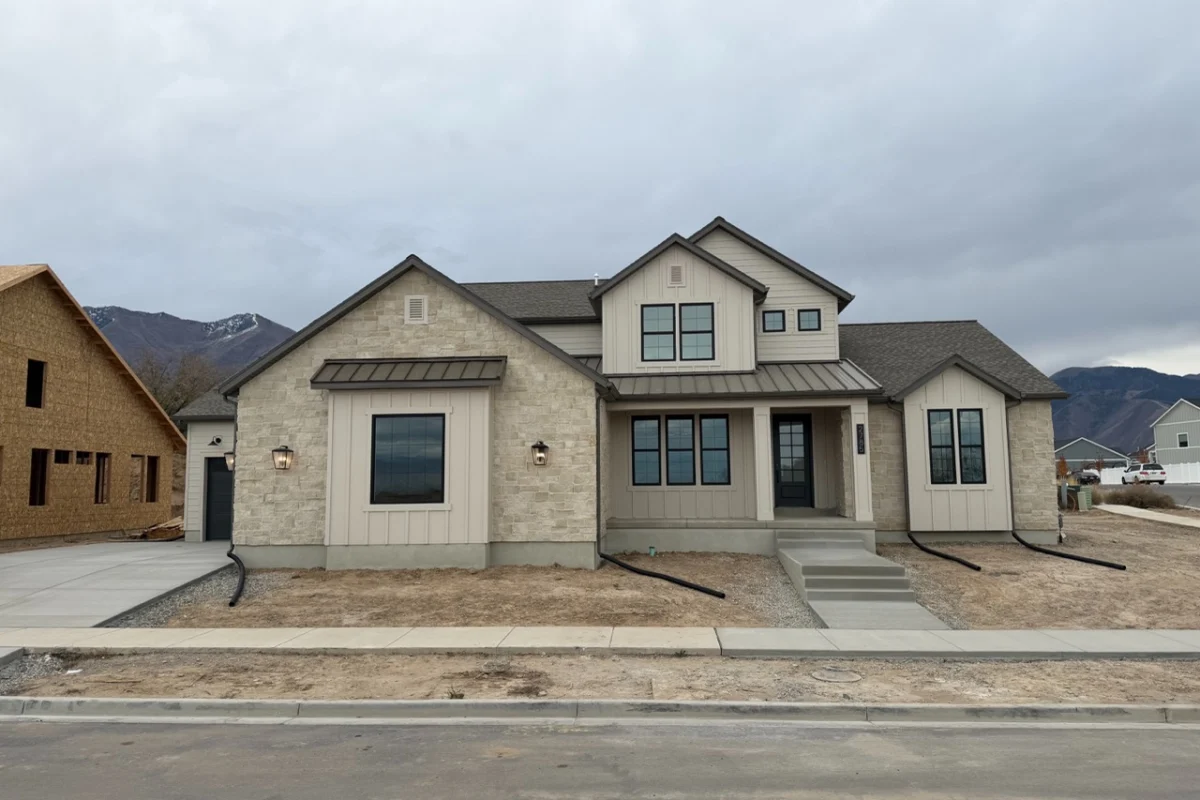 Sunrise Ranch by Crestline Homes